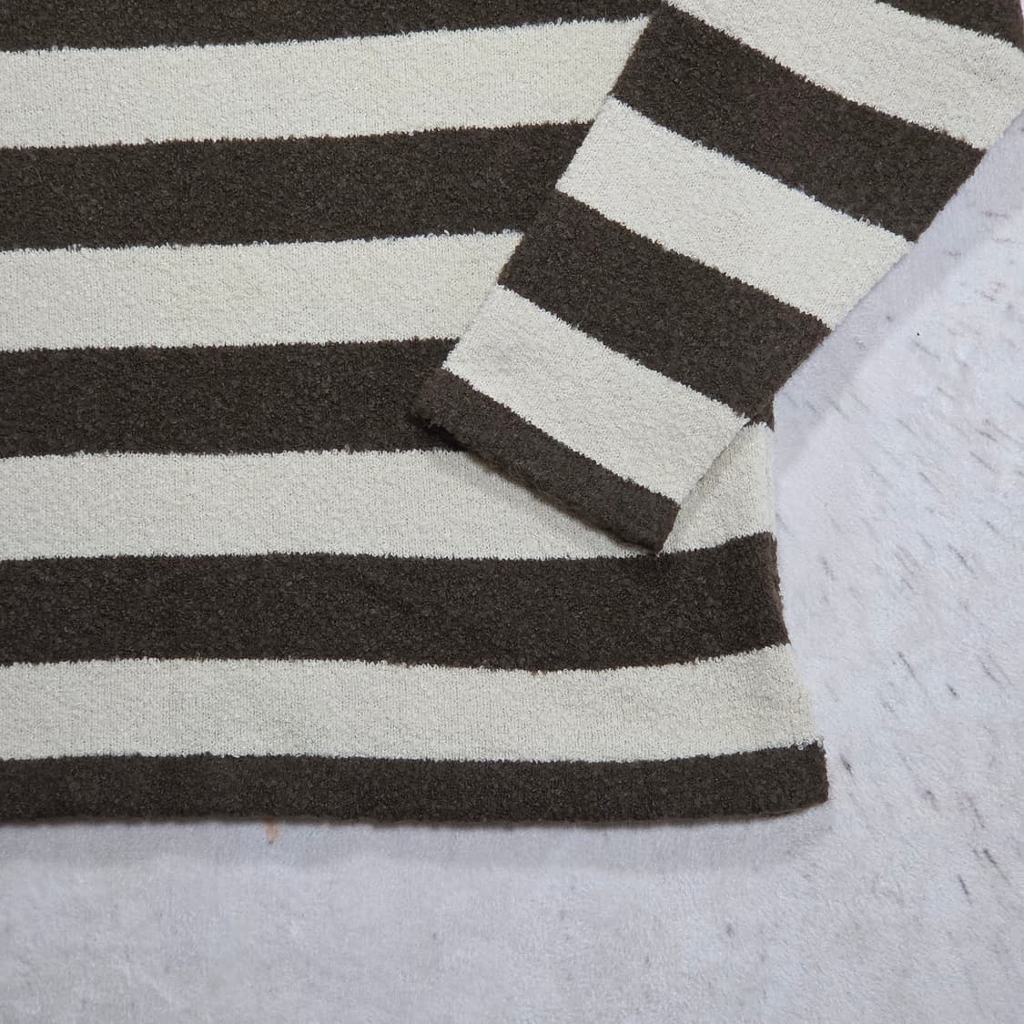 베이지 오버핏 단가라 카라 니트 상품이미지6