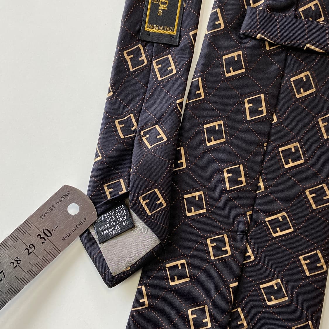 펜디 (FENDI) FF 모노그램 정품 명품 블랙넥타이 상품이미지6