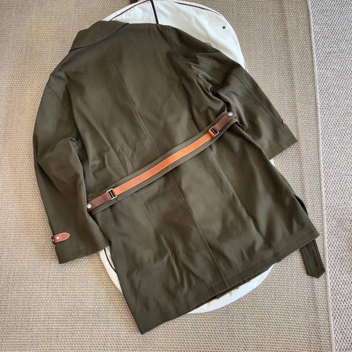 HERMES 에르메스 끝판왕 코트 더블브레스티드 개버딘 카키 올리브  상품이미지5