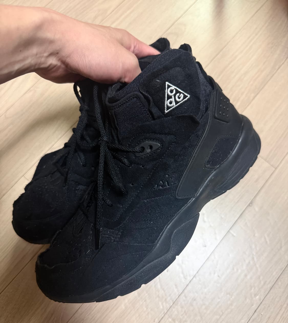 꼼데가르송 옴므 플러스X나이키 에어 모와브 블랙 280 상품이미지3