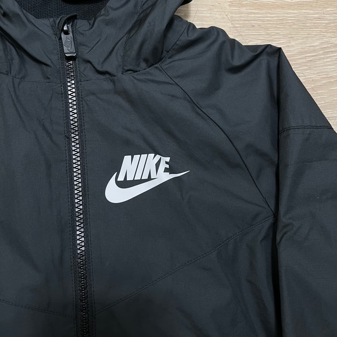 나이키 키즈 아동용 스우시 로고 바람막이 후드자켓 [블랙] 8-10세 상품이미지4