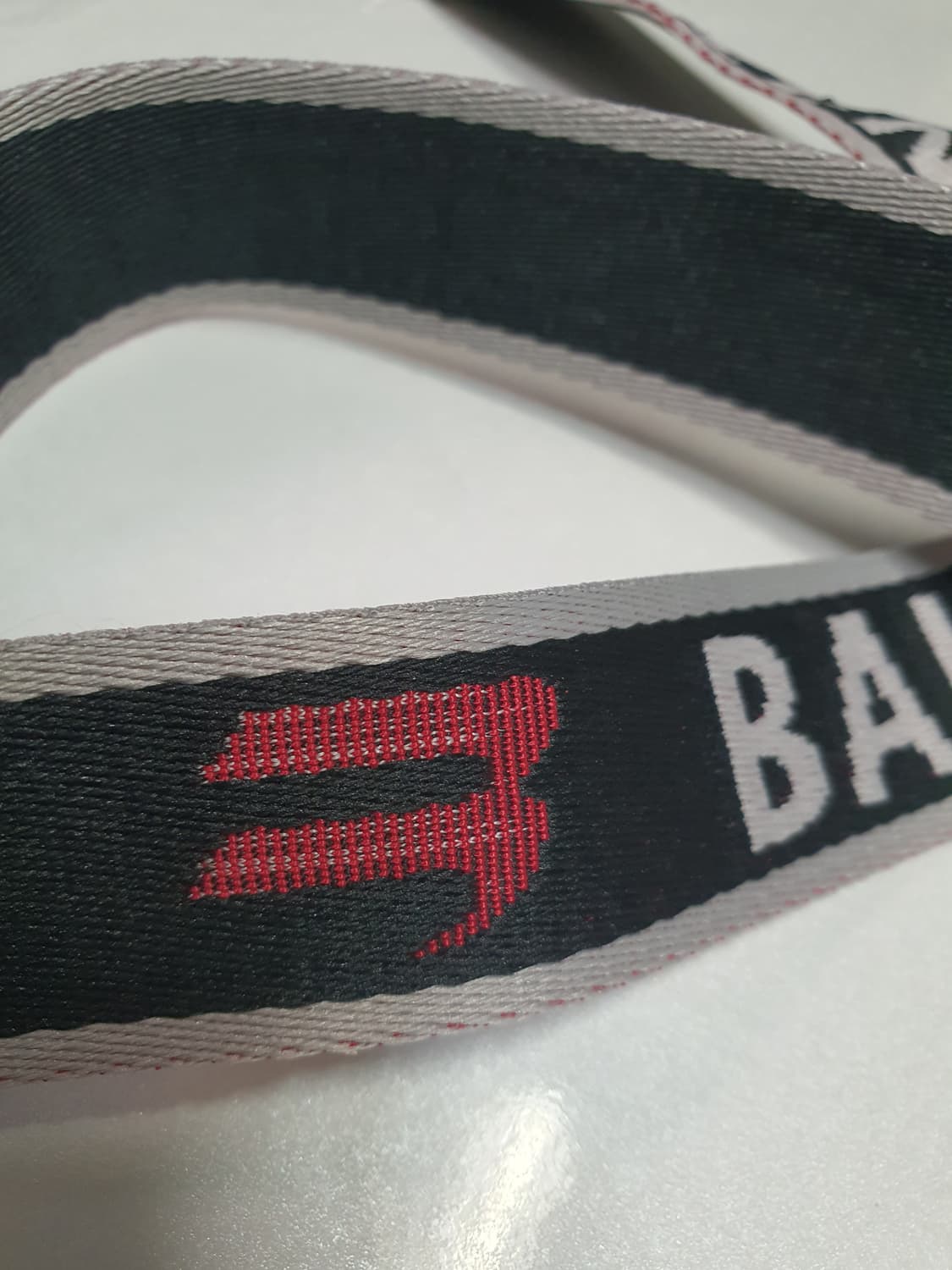 발렌시아가 디링 벨트 상품이미지5