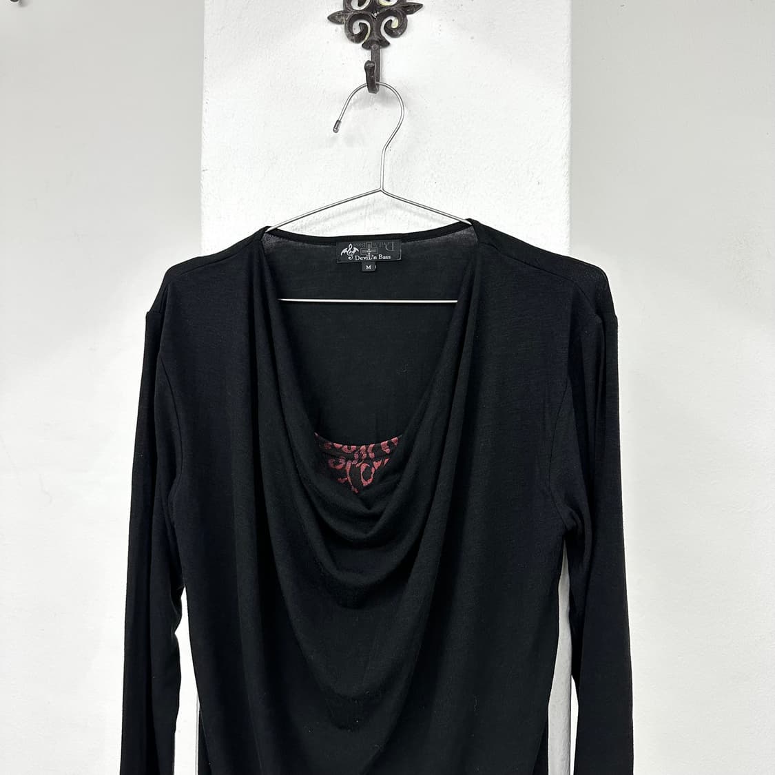 Devil in bass leopard drape sleeve 상품이미지4