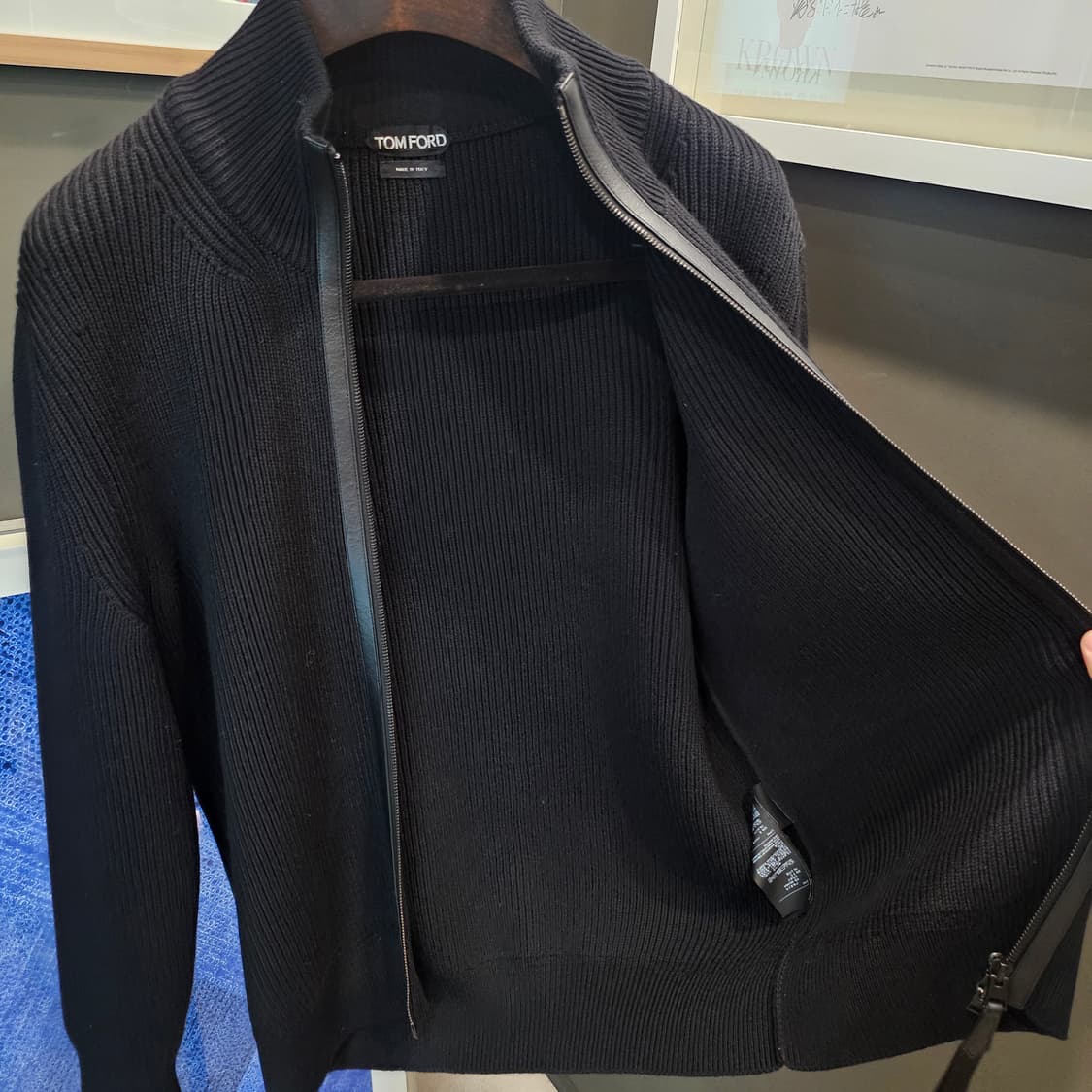 톰포드 헤비 캐시미어 혼방 레더트리밍 니트가디건 상품이미지5