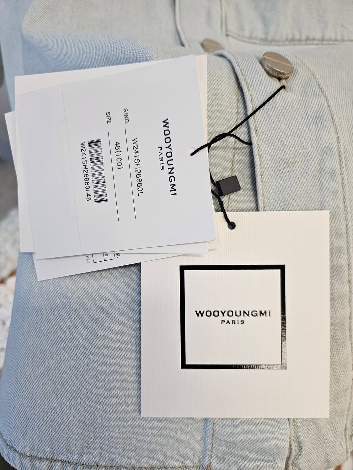 우영미 플라워 데님 반팔 자켓
사이즈 48 / 새상품 상품이미지4