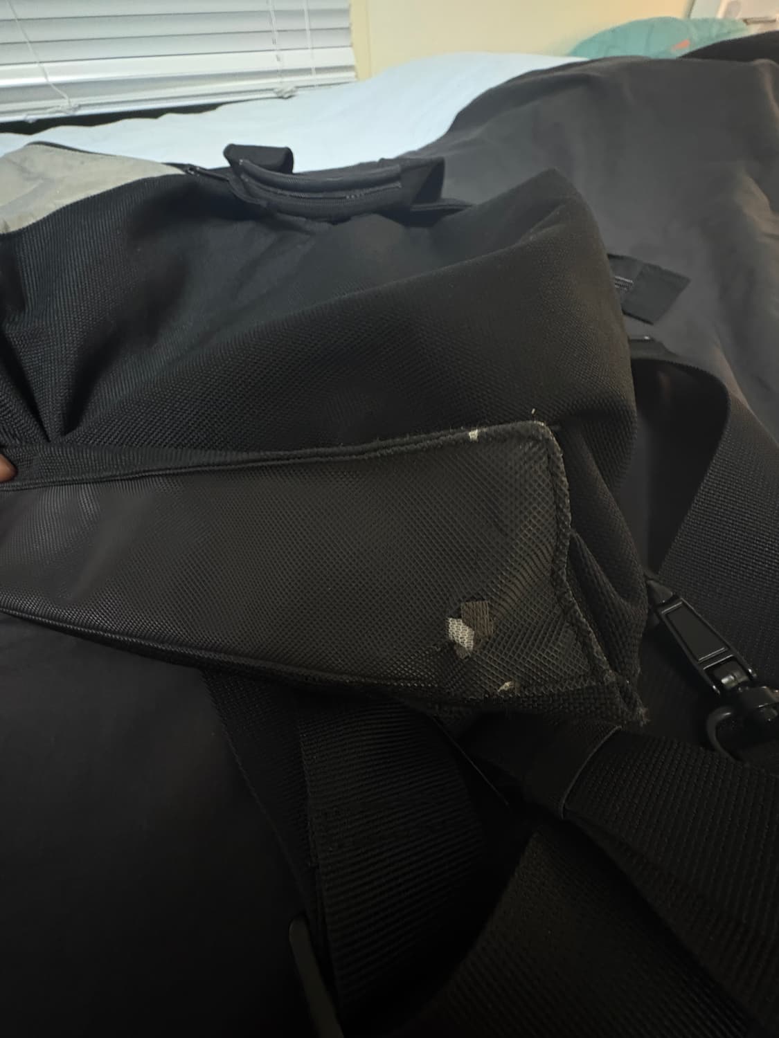 [우주매물]스톤아일랜드 3way 파나마 헬멧백 상품이미지4