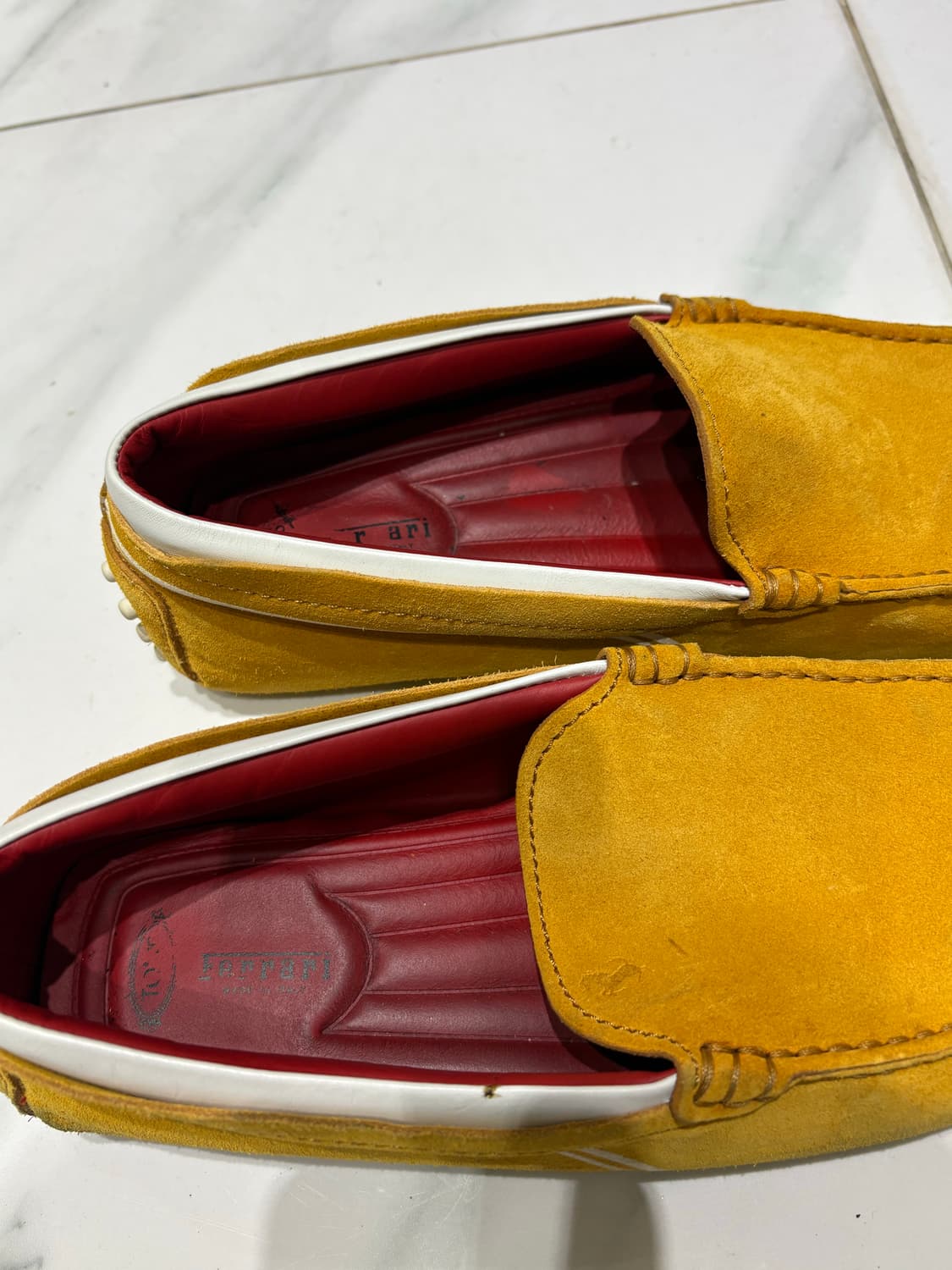 (정품)토즈 페라리 머스타드 스웨이드 로퍼6 2/1 상품이미지1