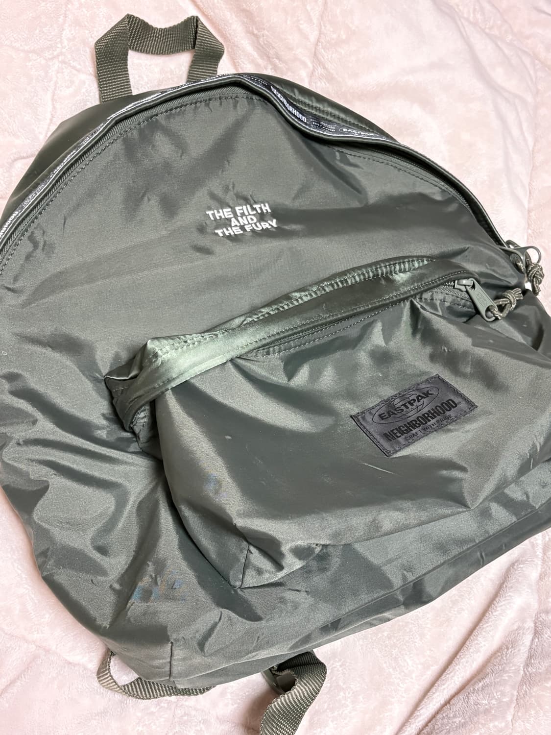 네이버후드 x 이스트팩 백팩 상품이미지1