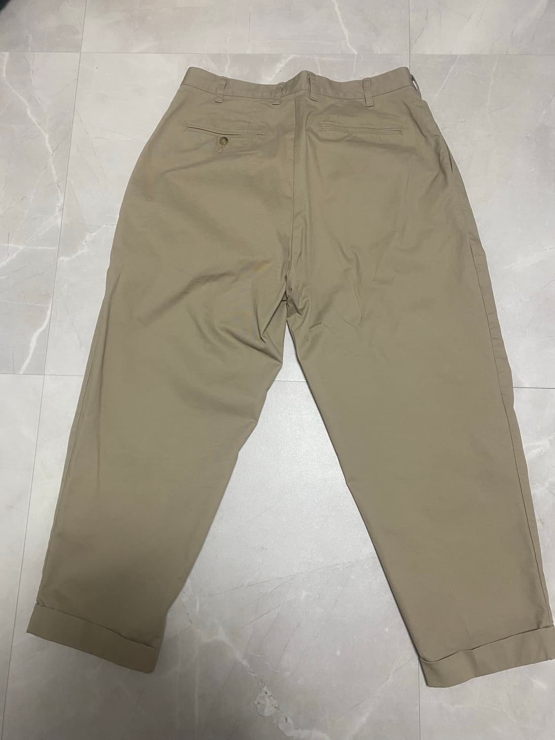 빔즈 치노 팬츠 판매합니다. 상품이미지1