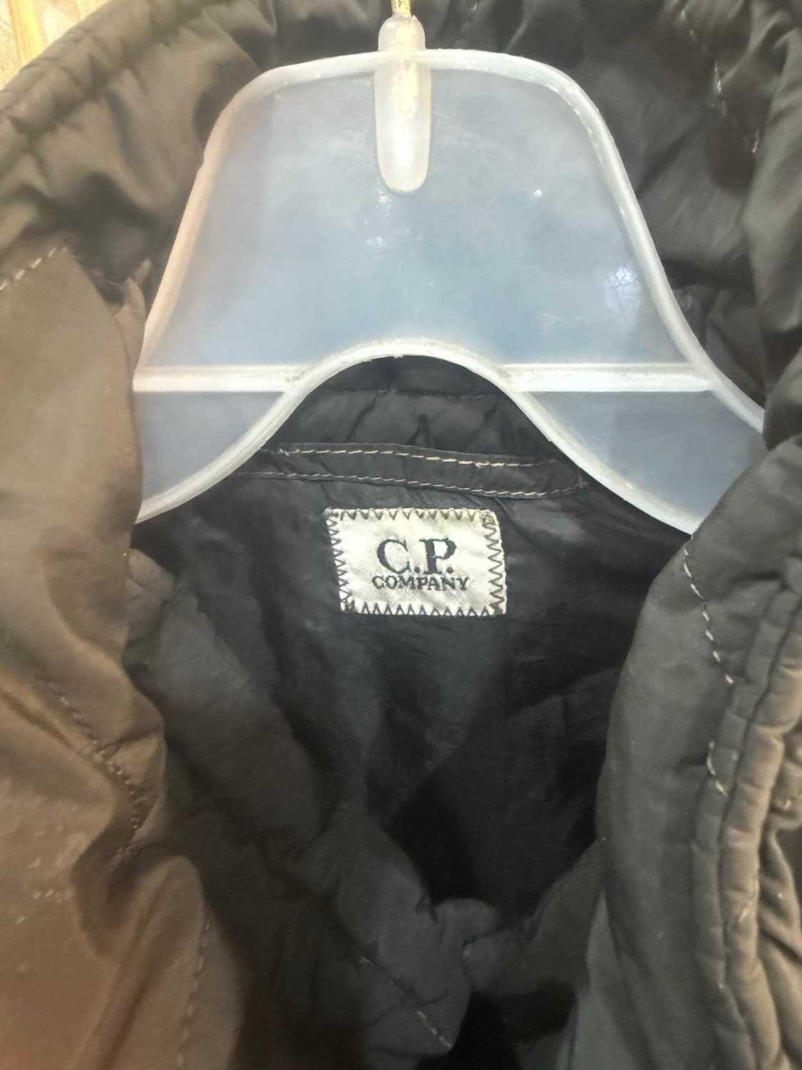52/105 정품 cp컴퍼니 빈티지 퀼팅자켓 팝니다 상품이미지2