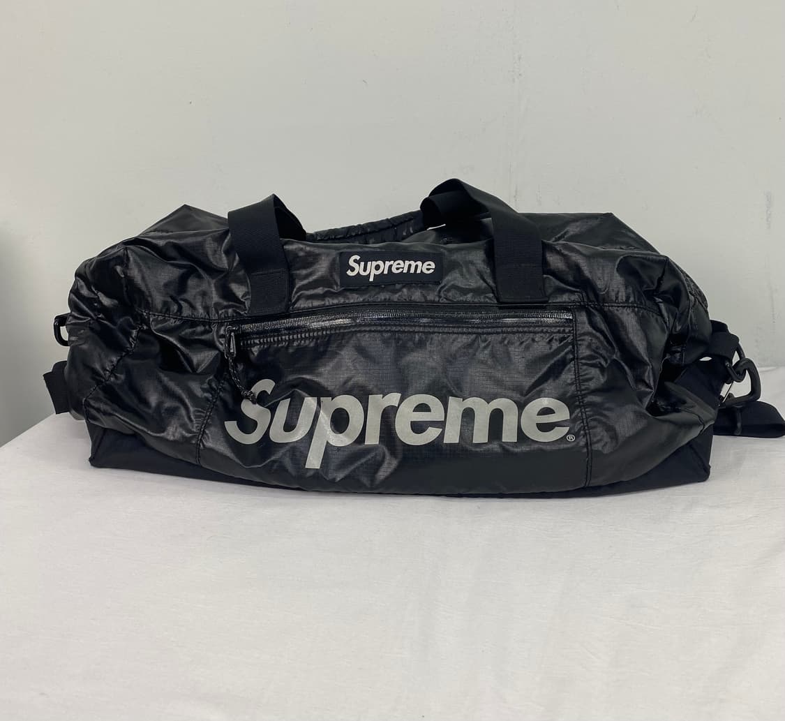 슈프림 17fw 블랙 더플백 <52> 상품이미지1