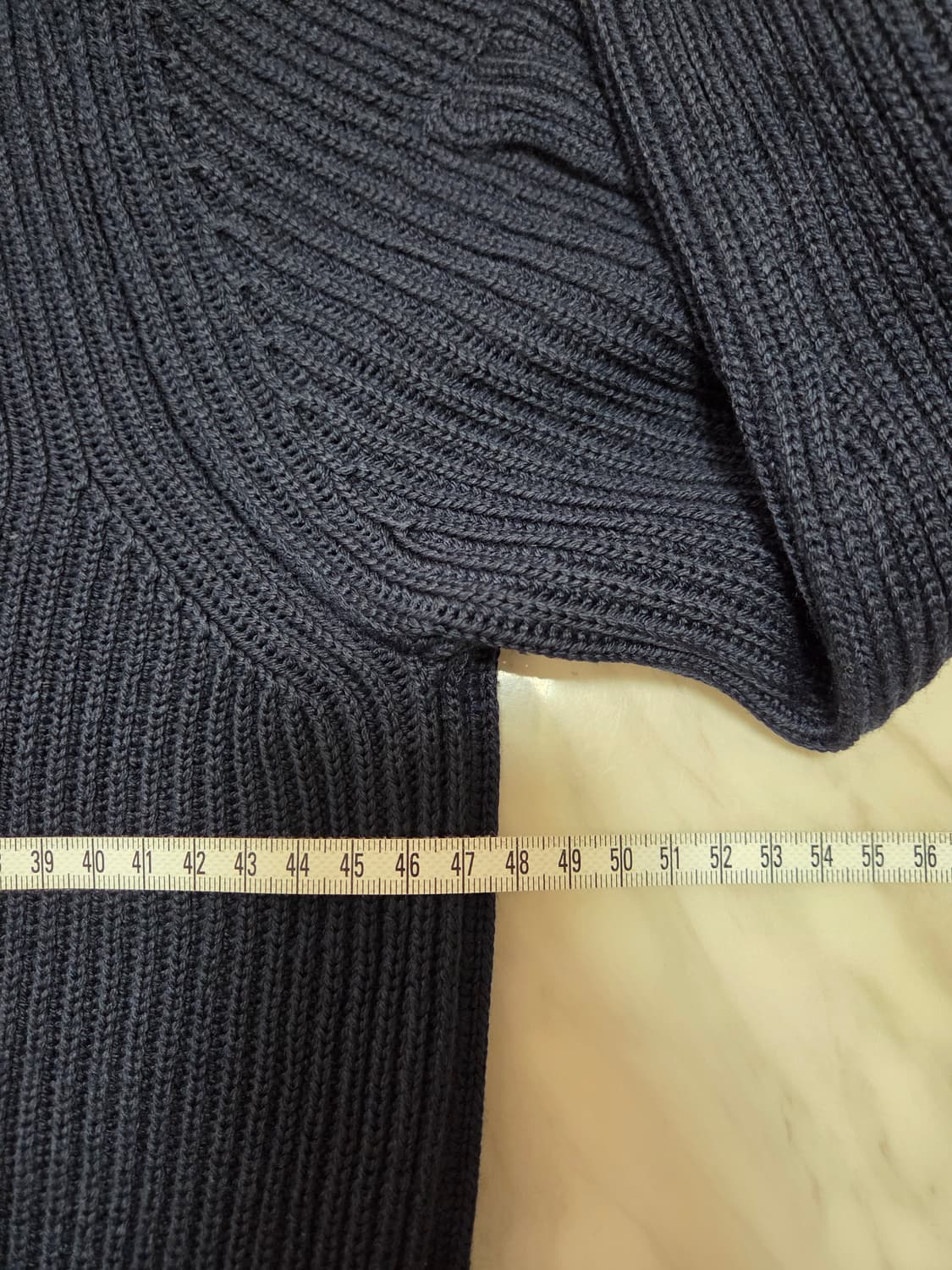 씨피컴퍼니 렌즈 패치 니트 집업 가디건 상품이미지7