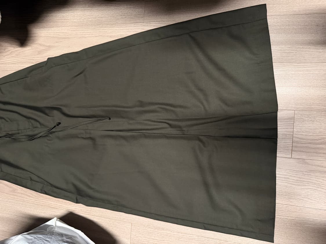 다이애그널 스트링 벨트 스커트 카키 상품이미지5