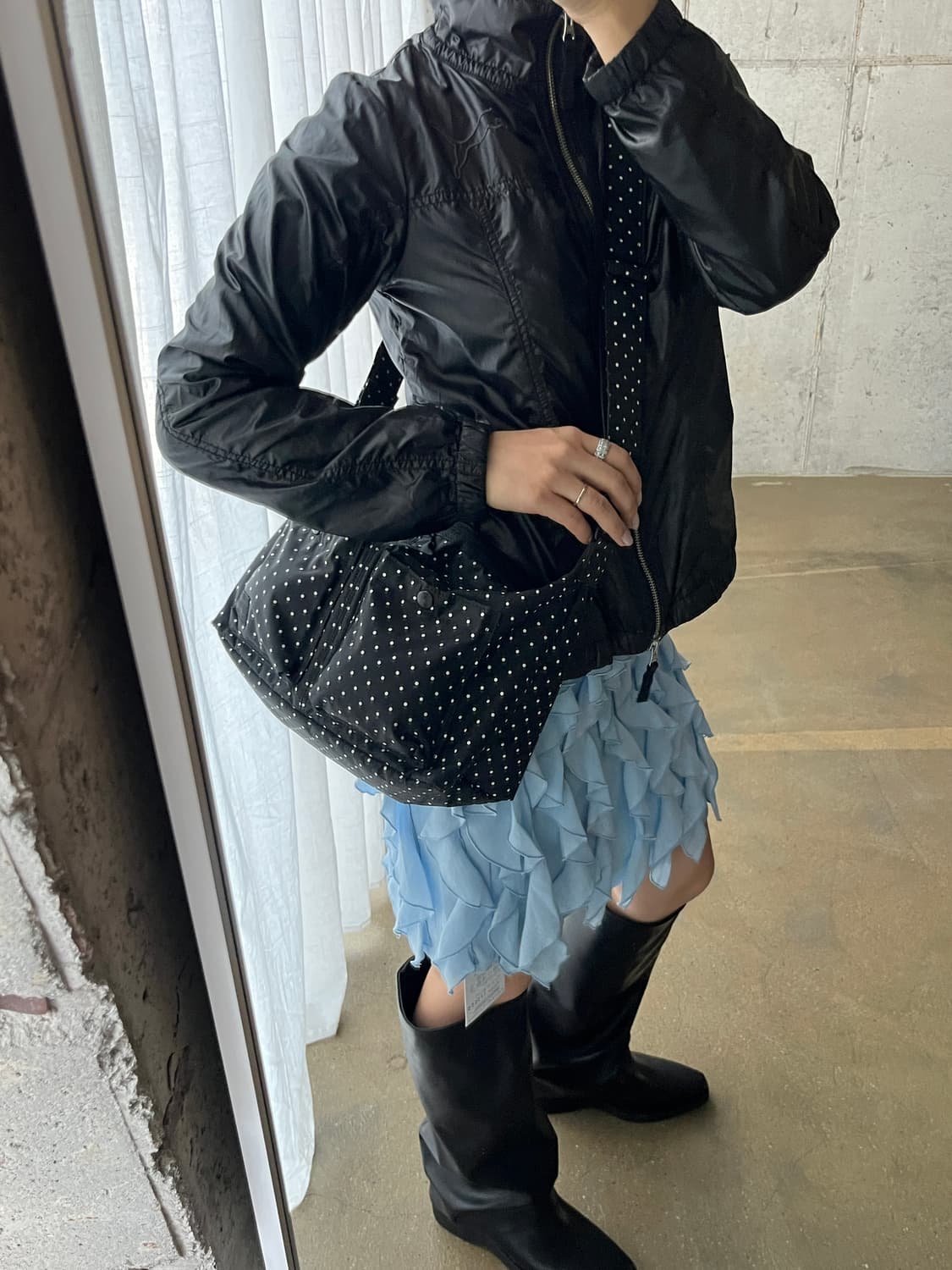 Porter 포터 화이트 도트 크로스백 상품이미지3