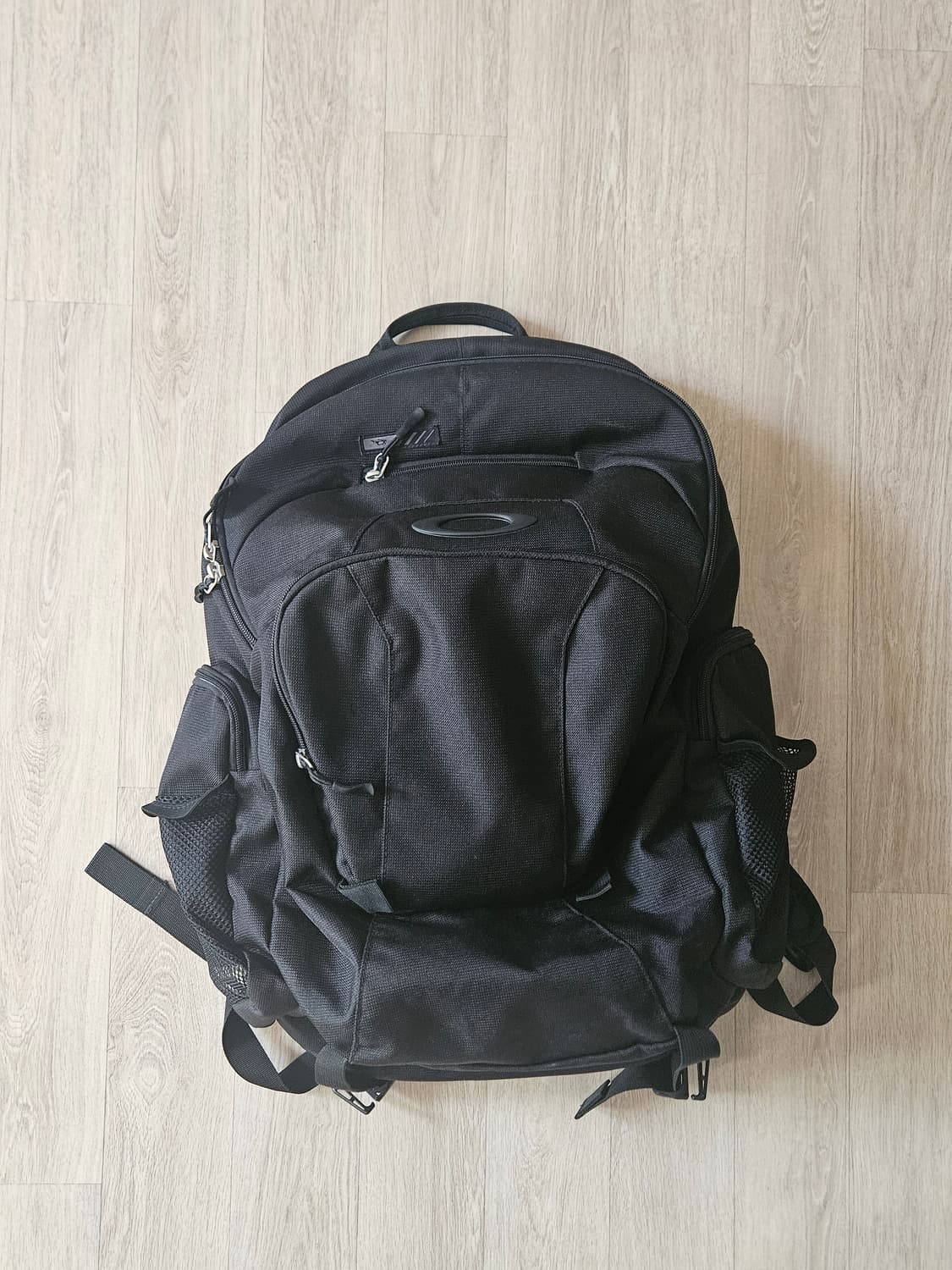 오클리 백팩 상품이미지1