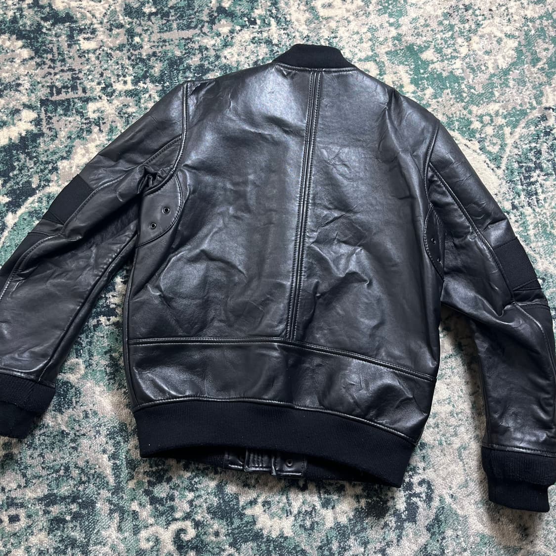 Diesel 디젤 시프스킨 가죽 라이더 봄버 자켓 (M) 상품이미지6