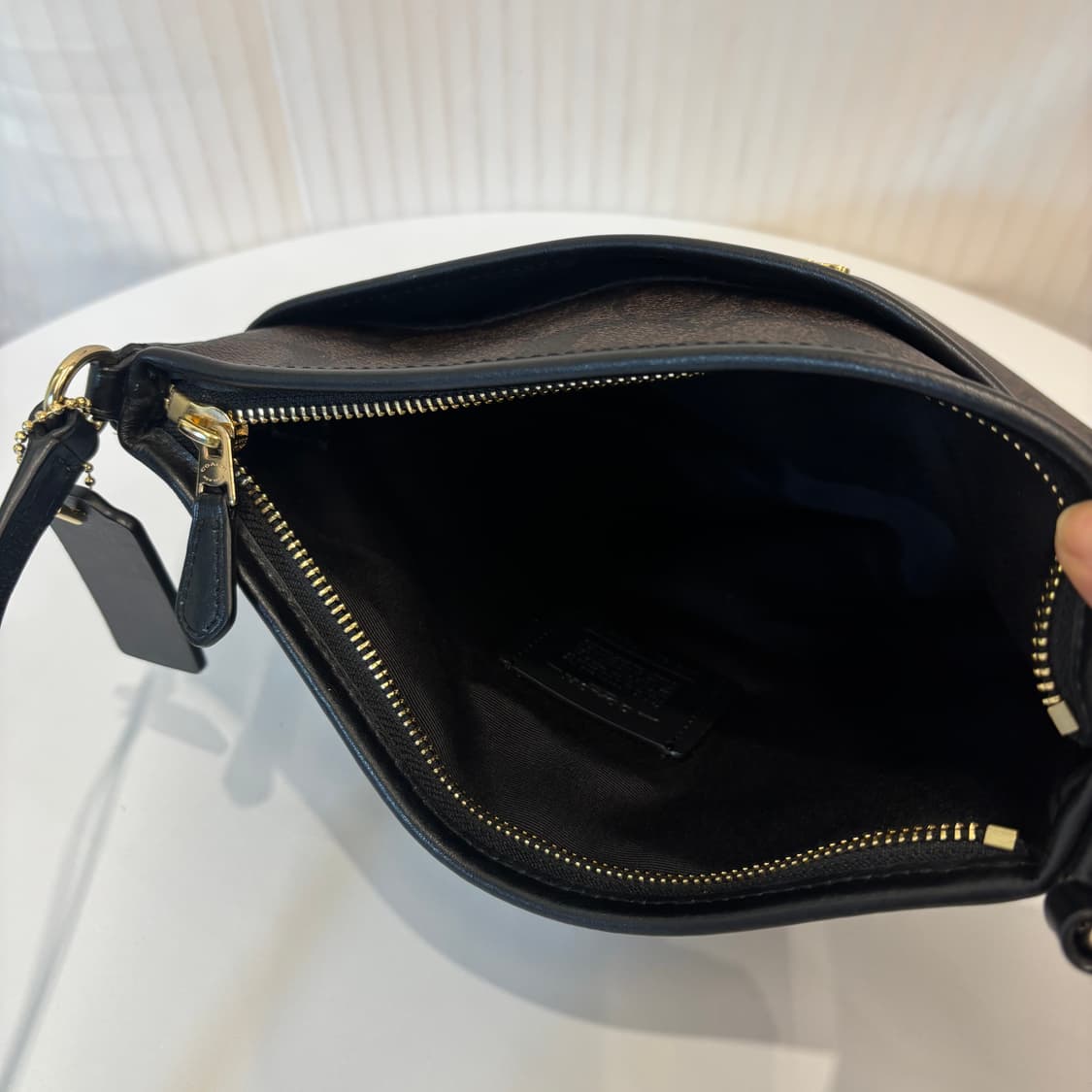 정품 코치 시그니처 크로스백     상품이미지7