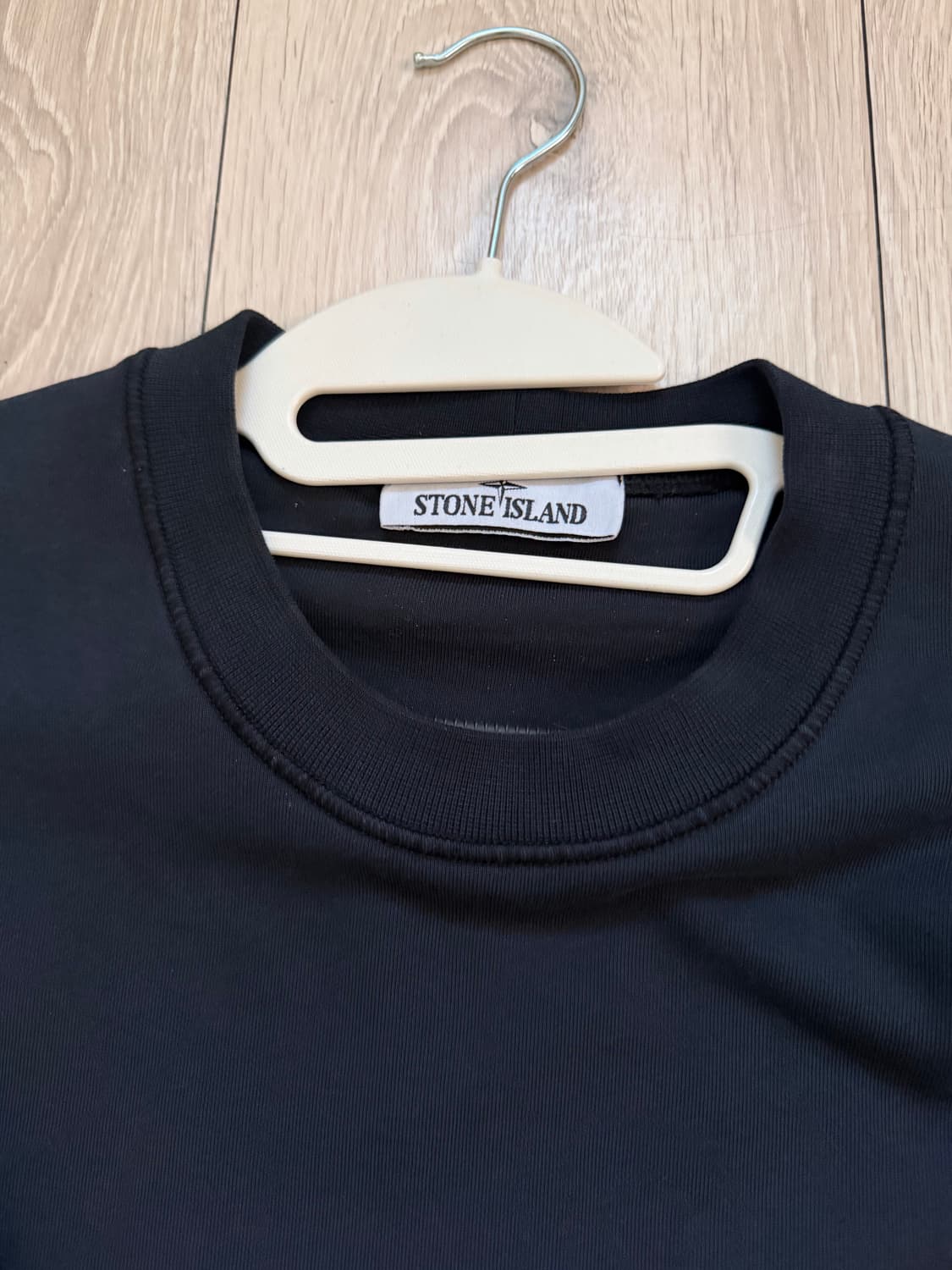 스톤아일랜드 맨투맨 상품이미지2