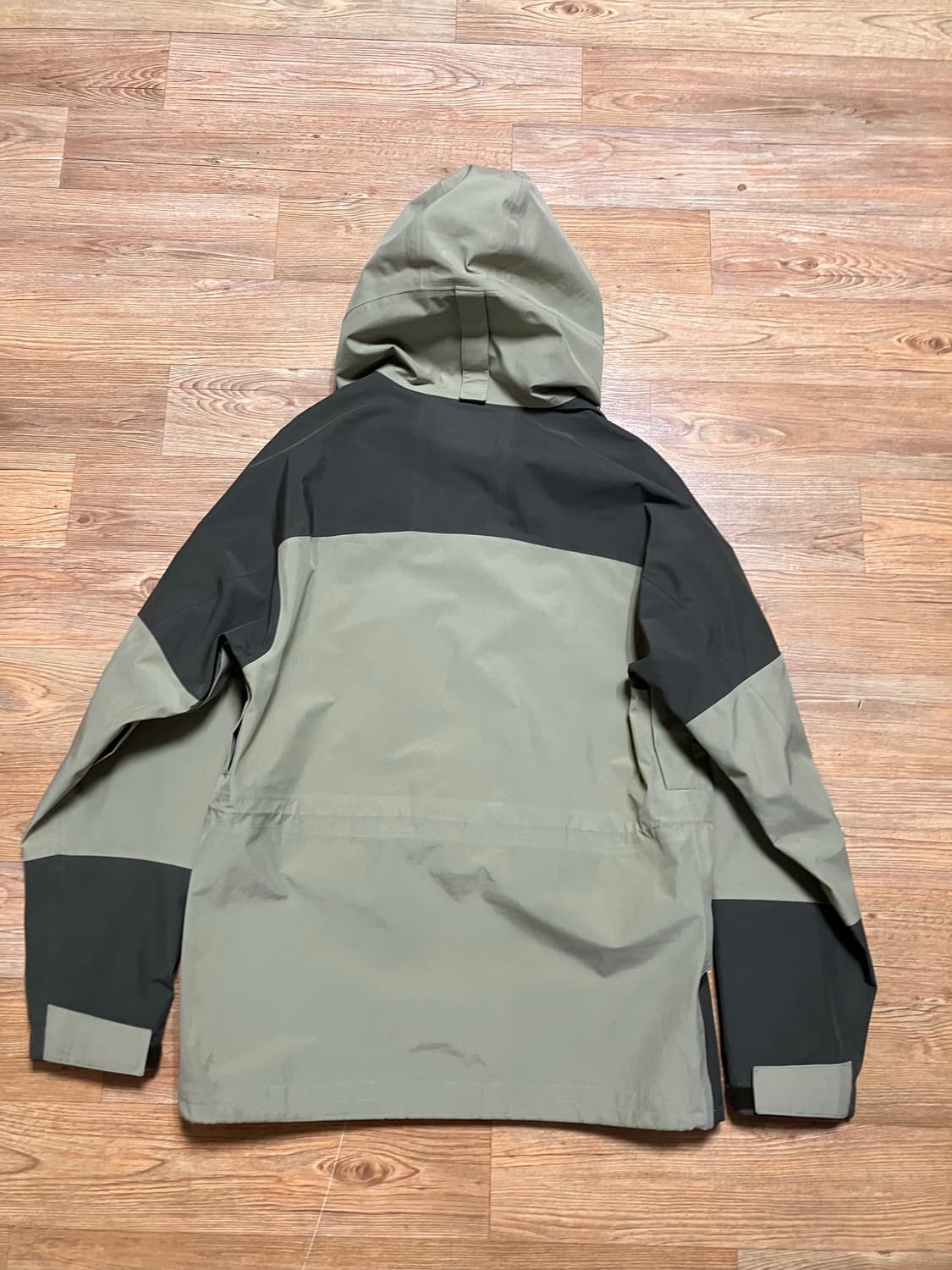 나이키 acg 고어텍스 카키 쿤타 자켓 상품이미지3