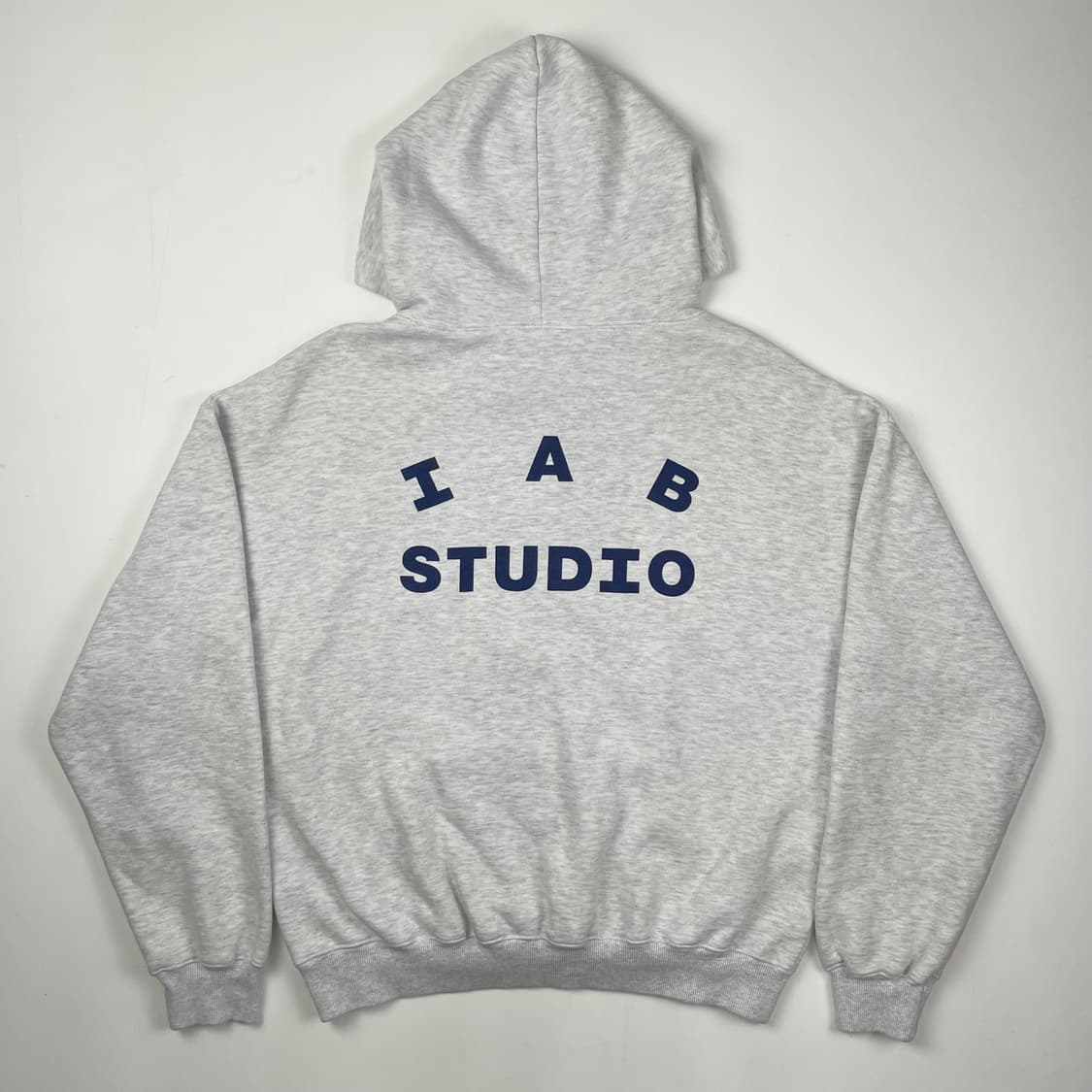 IAB STUDIO 후드티 상품이미지2