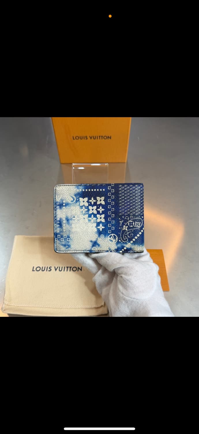 [리오브전포점] 루이비통 반다나 모노그램 블루 반지갑 상품이미지3