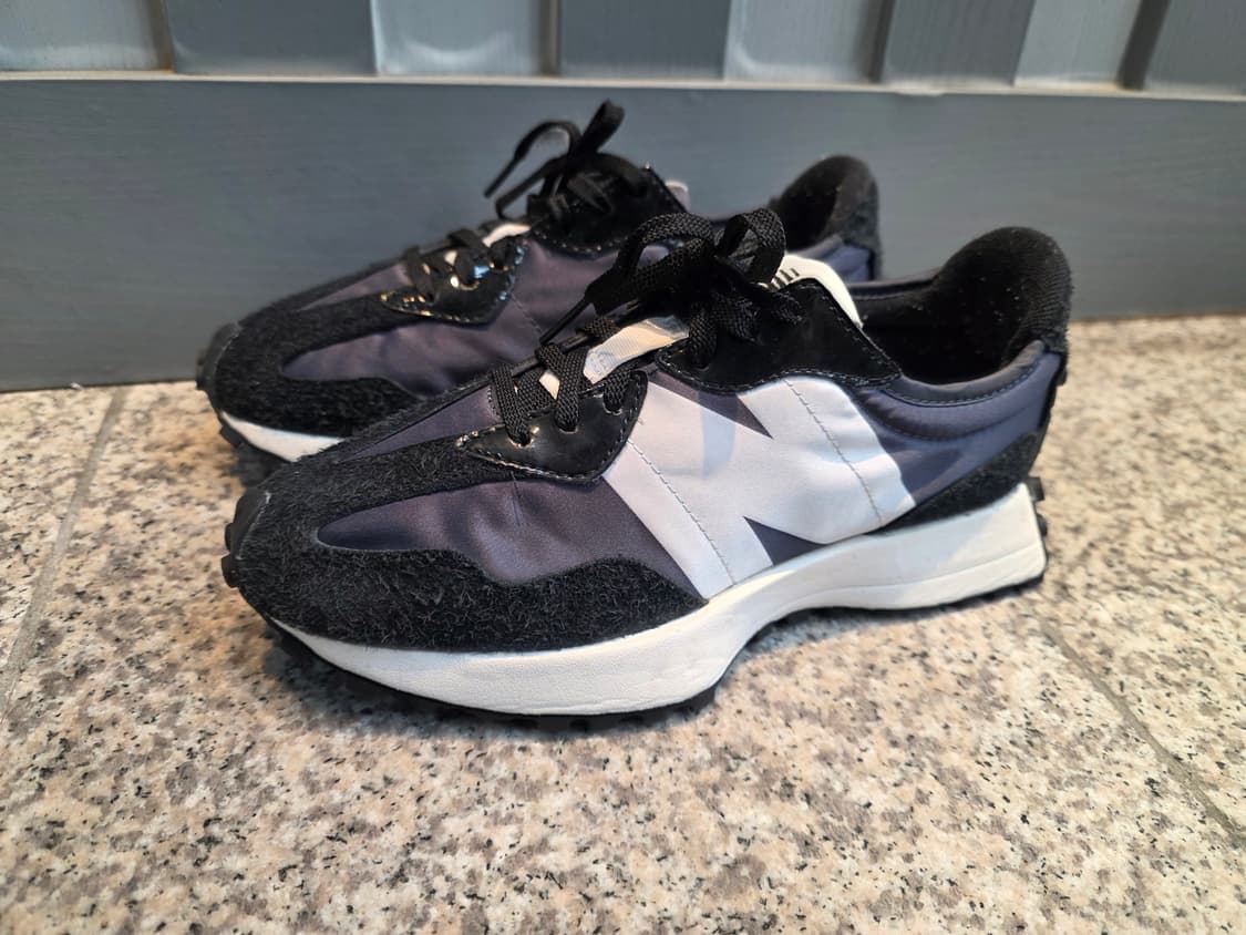 뉴발란스 327 '블랙 그레이' 240 상품이미지1