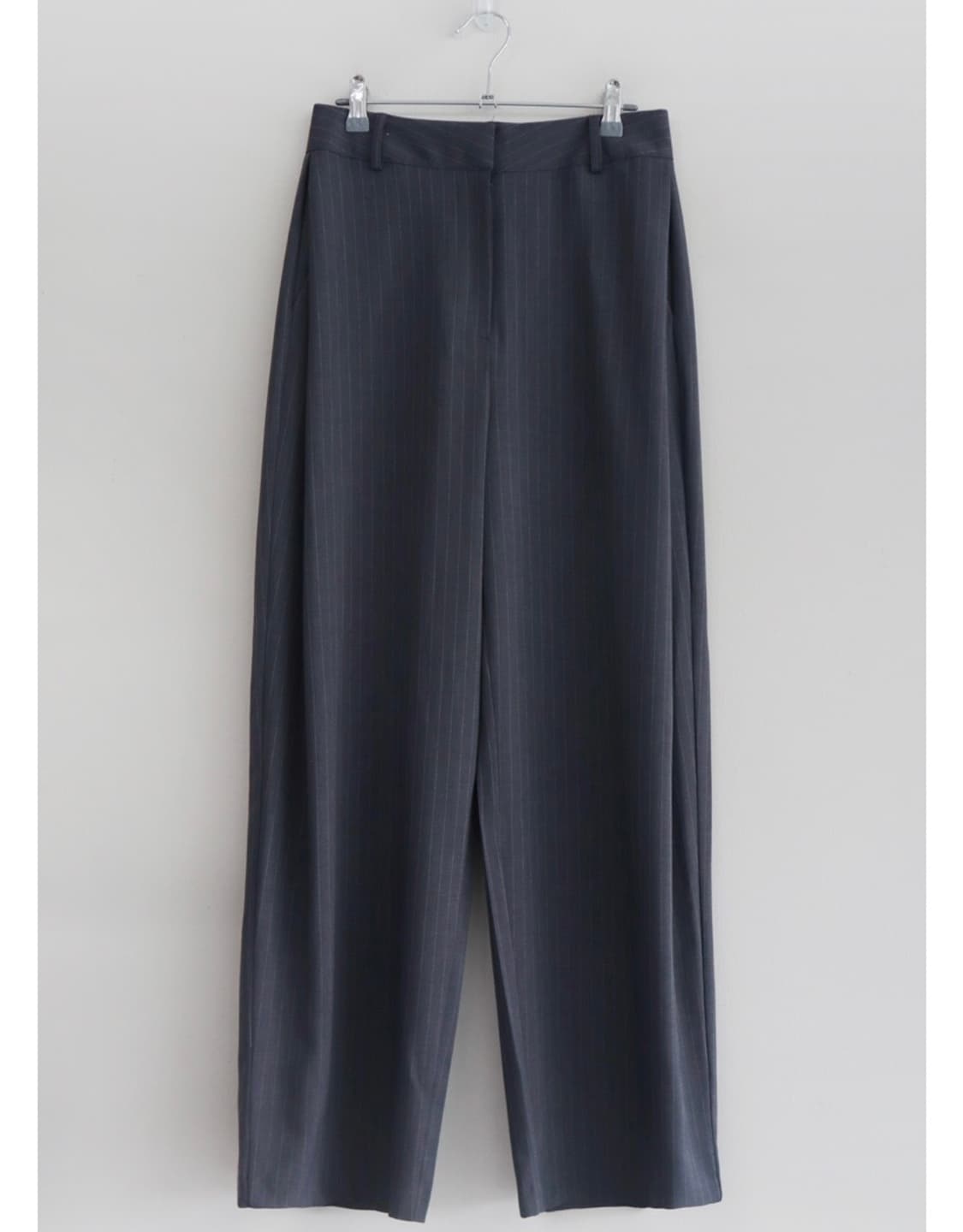 오브나인- 몬테 스트라이프 slacks(차콜 색상) 상품이미지2