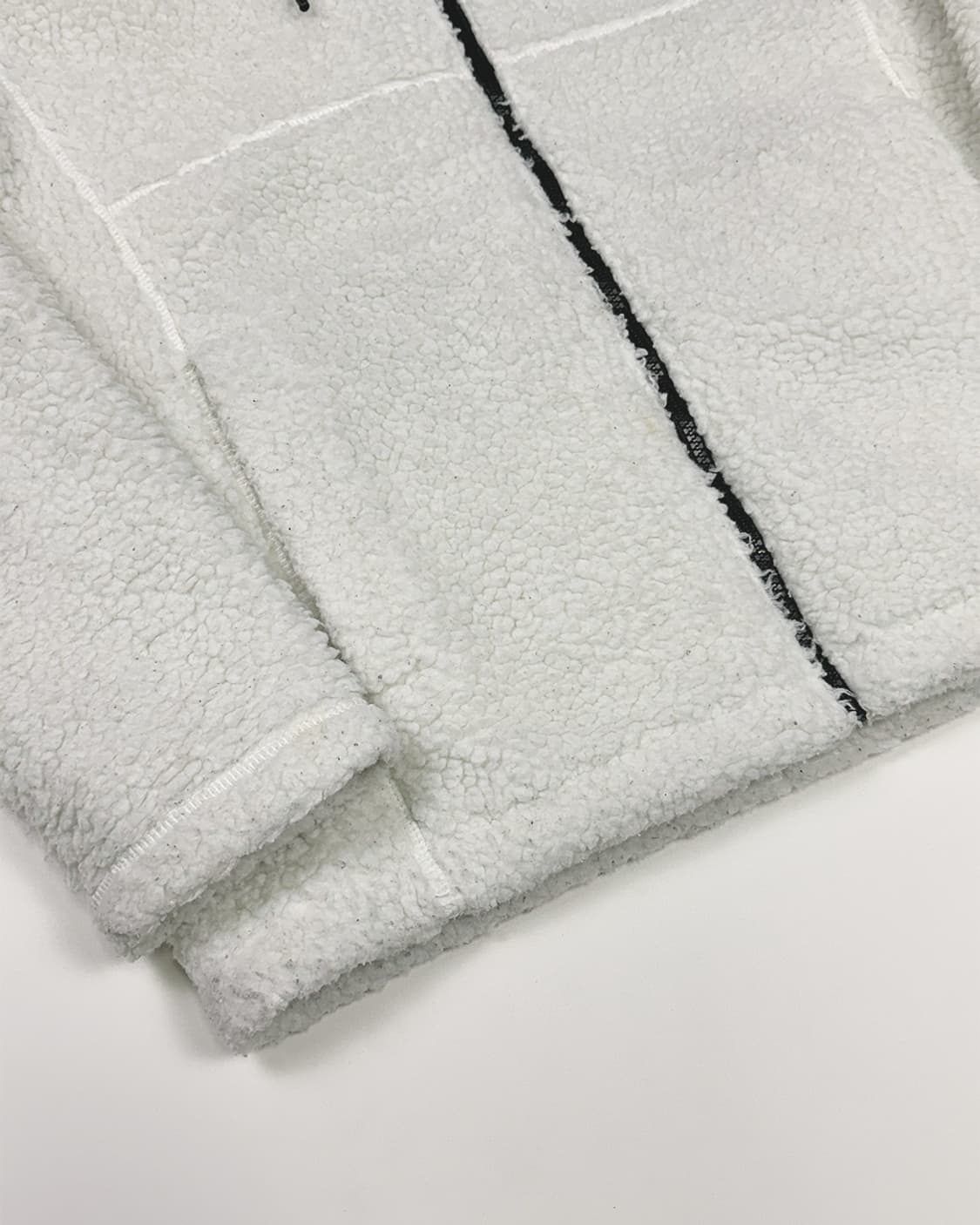 내셔널지오그래픽 뽀글이 화이트 상품이미지5