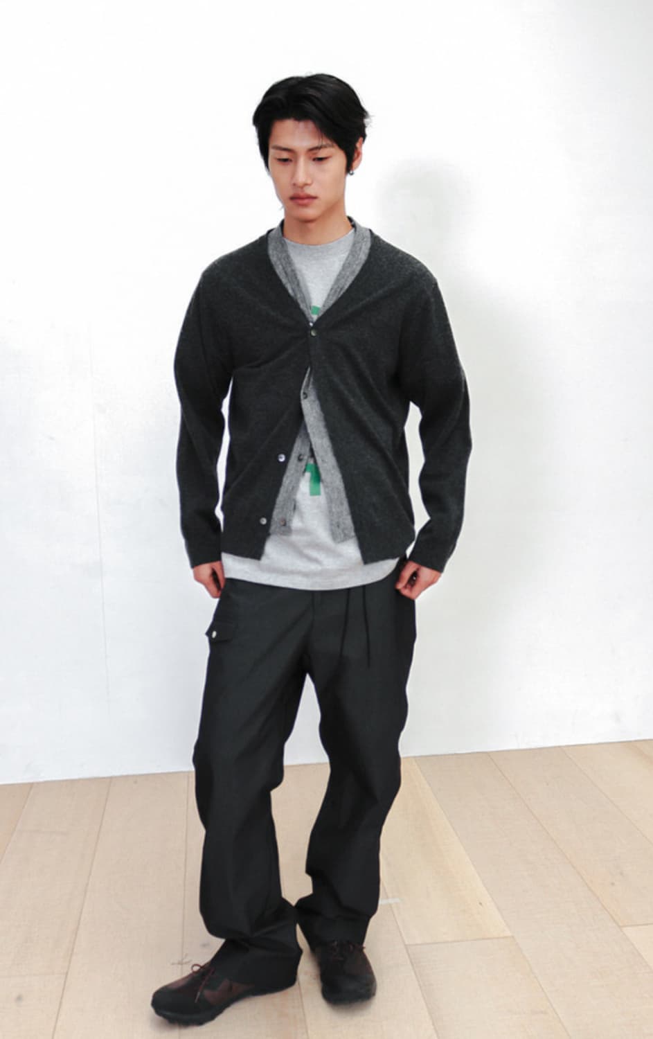  AZA V-NECK CARDIGAN - CHARCOAL (M) 상품이미지3
