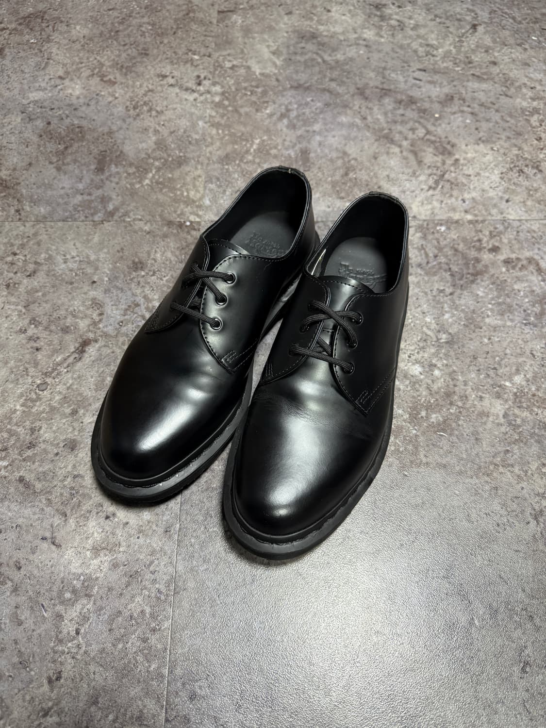 닥터마틴 1461 모노 260 상품이미지1