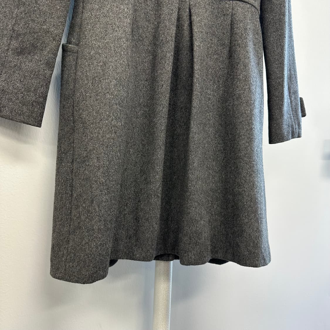 폴스미스 핀턱 디테일 울 코트 상품이미지8