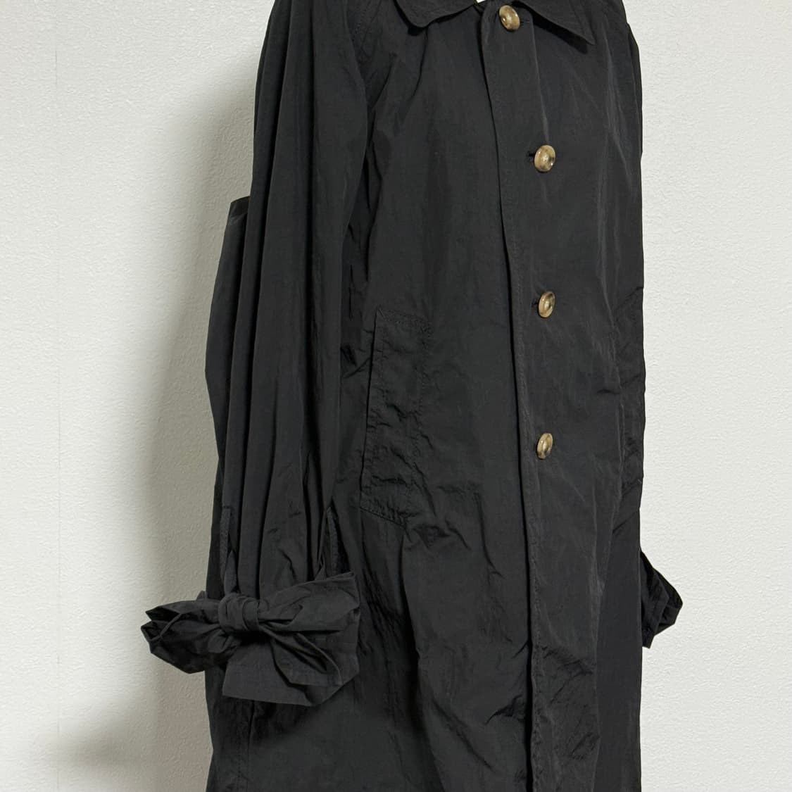 23ss 타오 꼼데가르송 리본 슬리브 트렌치 코트s 상품이미지3