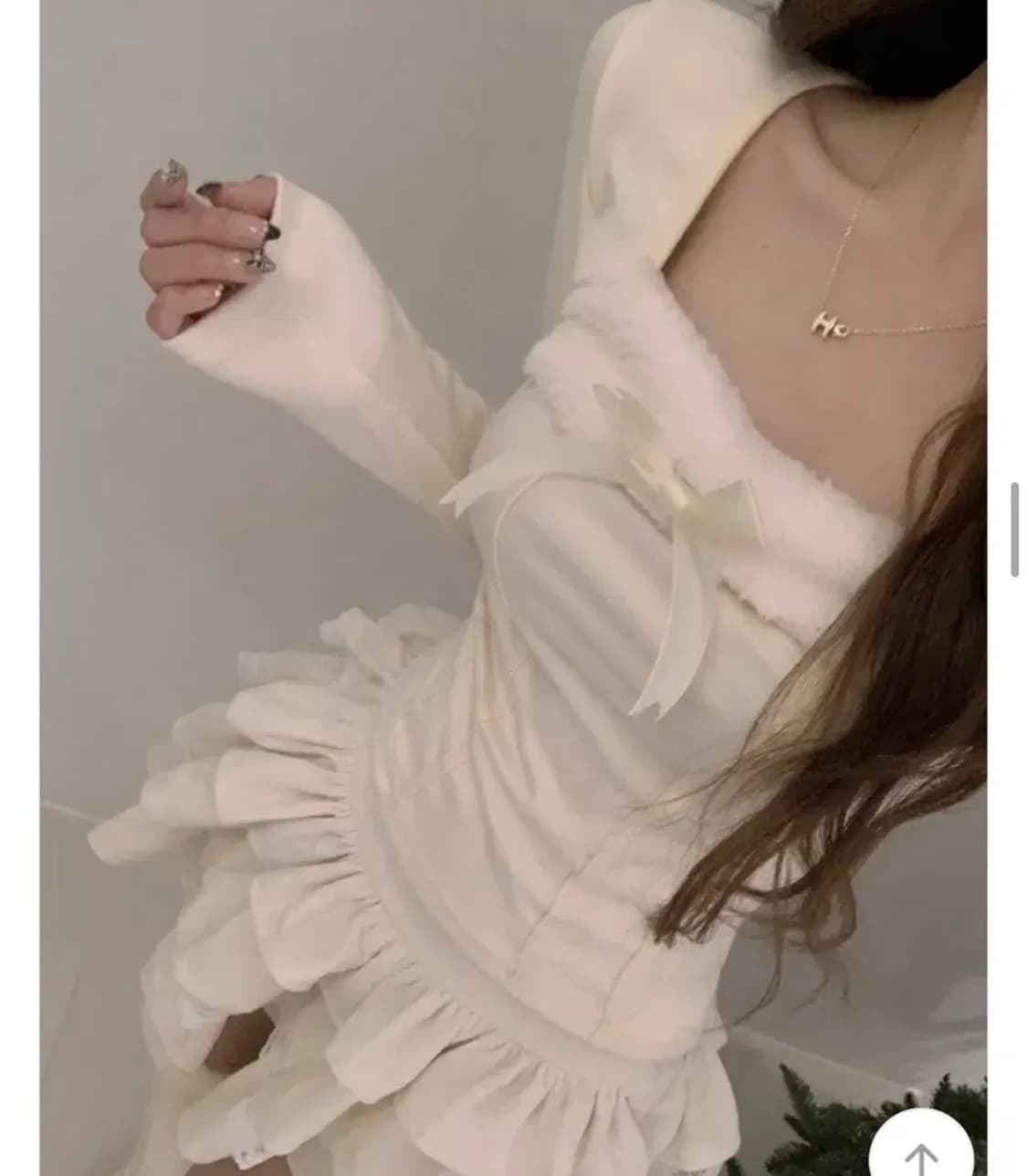 러블리 퍼 리본 긴팔 티셔츠 히메갸루 연말 폭닥 아이보리 달천깔 발레코어 상품이미지1