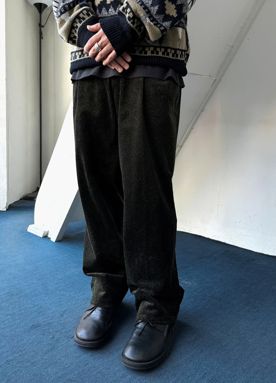 Cord design 2 tuck wide pants 상품이미지9