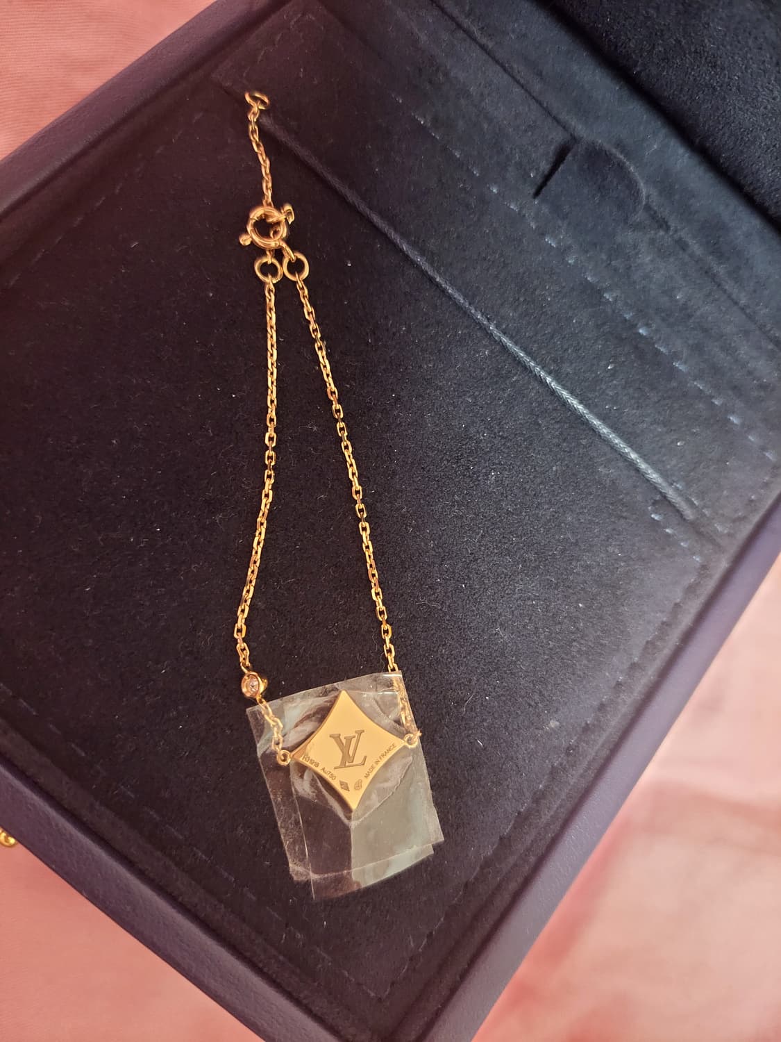 정품)급처새상품!루이비통 18K핑크자개 다이아몬드 컬러블라썸BB 스타팔찌 상품이미지6