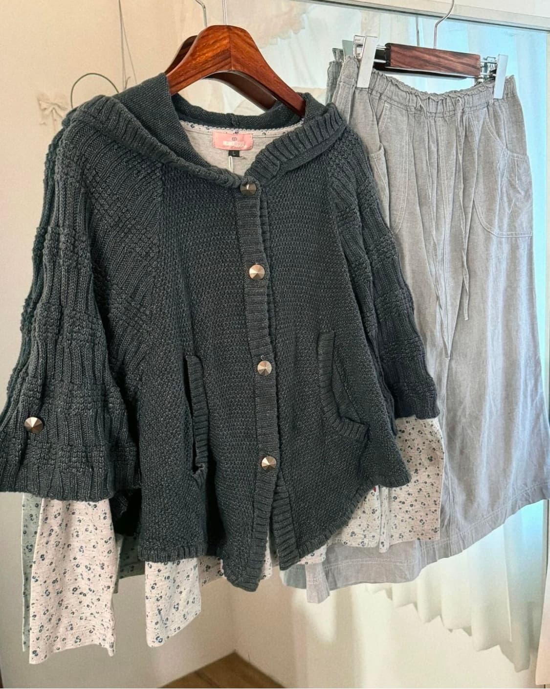 봉지빈티지 케이프+이너목폴라 + 스커트 세트 모리걸 상품이미지1