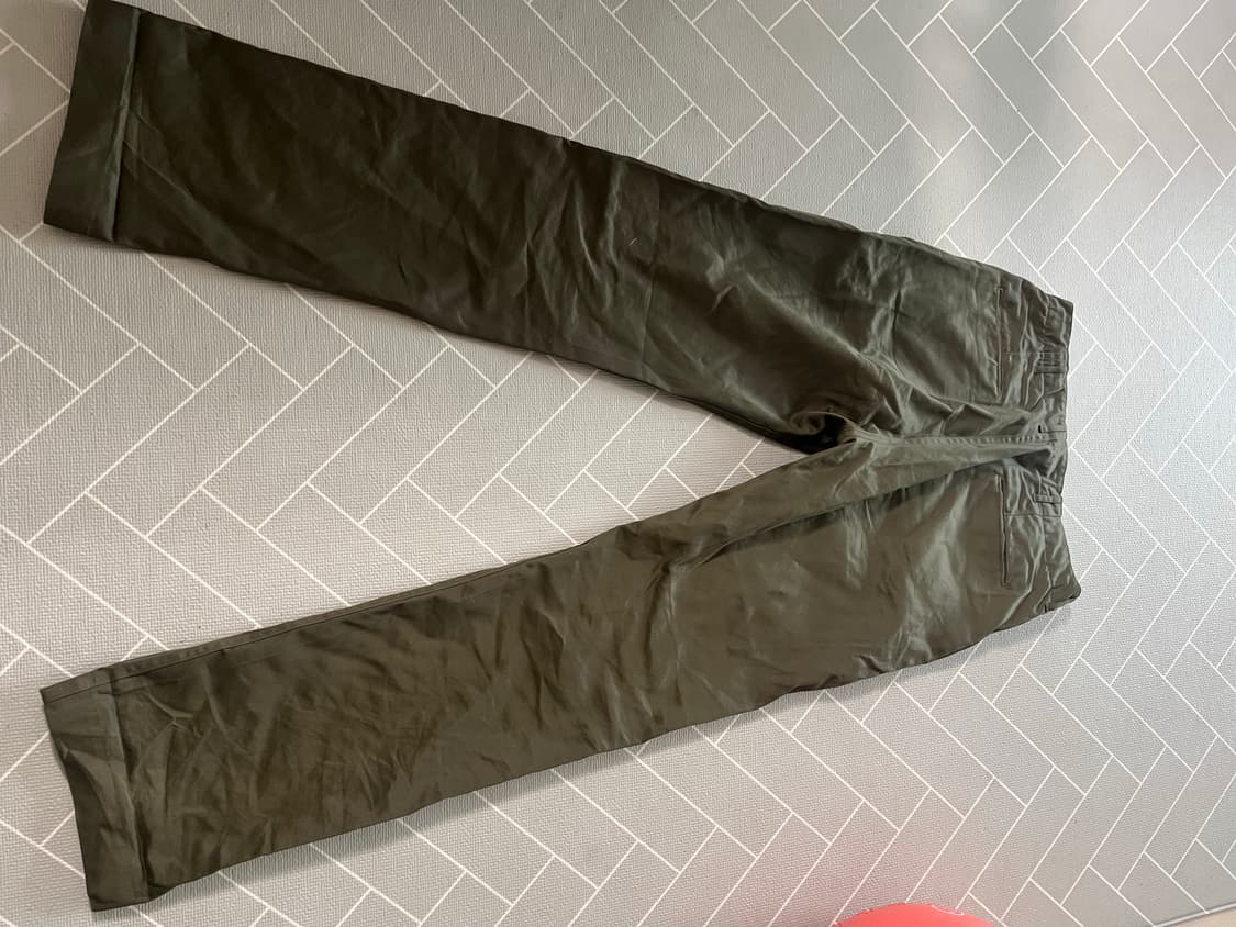 버즈릭슨 치노 38 팝니다 상품이미지1