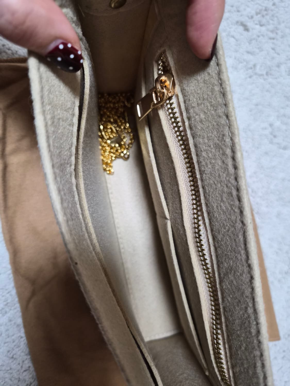 루이비통 토일렛 월드투어 클러치 26 한정판 상품이미지9