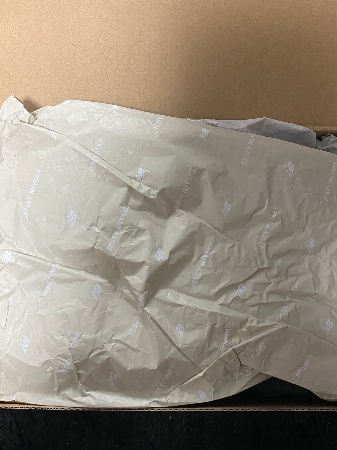 뉴발란스 이세이미야케 mt100 블랙 275 팝니다 상품이미지6