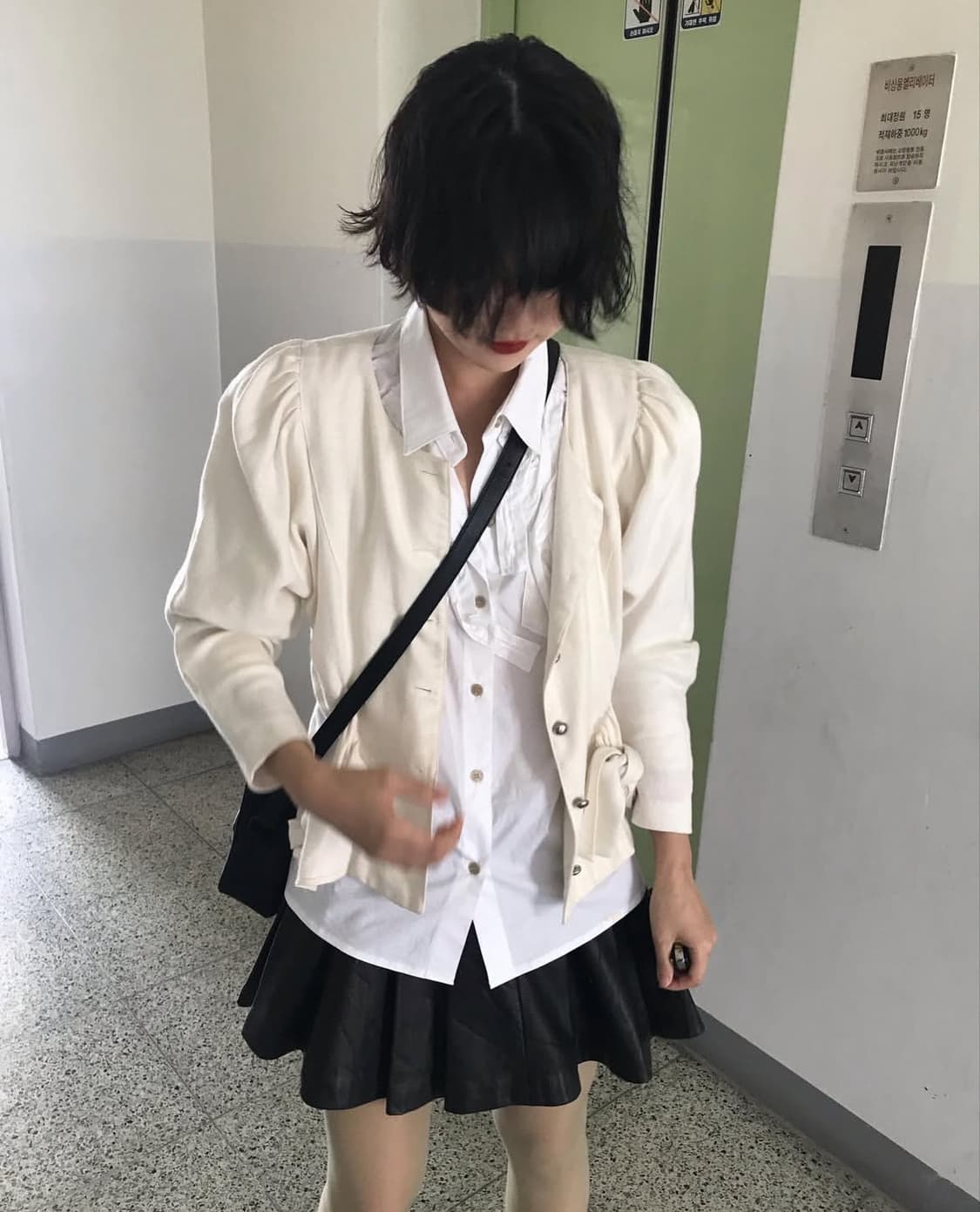 eonts 프릴셔츠 새상품 상품이미지5