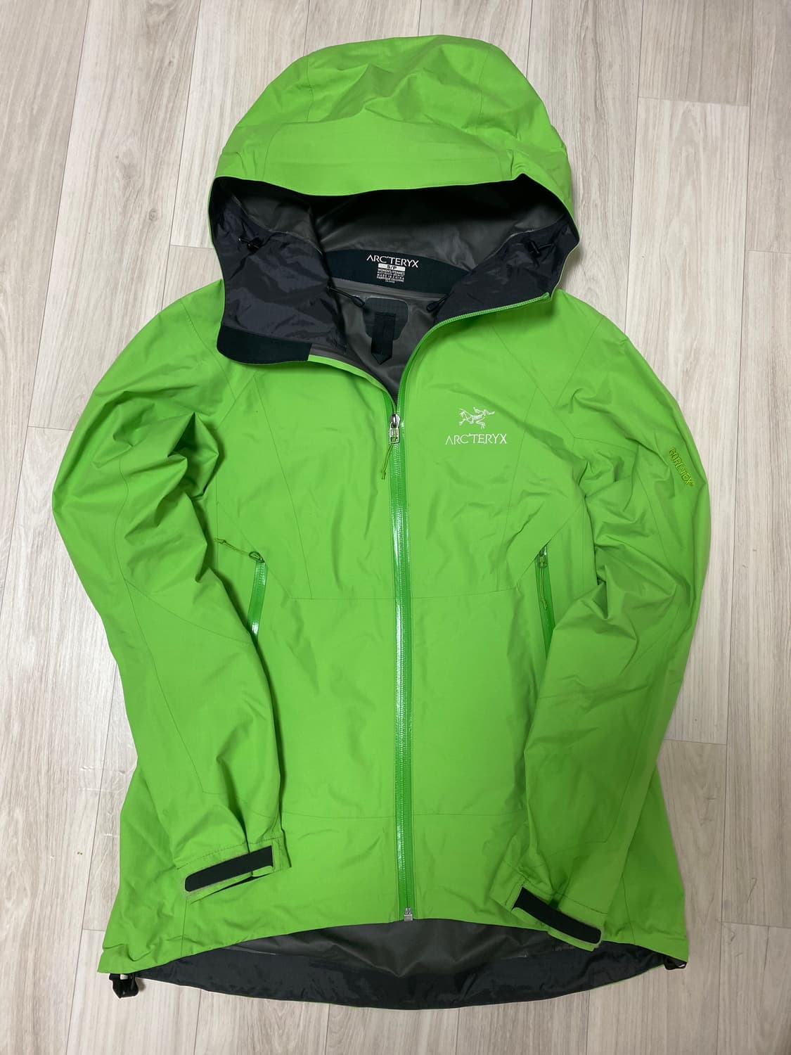 정품 아크테릭스 백화점판 고어텍스 베타 바람막이 S 상품이미지2