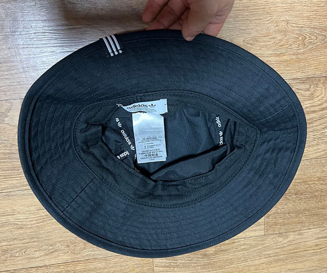 ADIDAS 아디다스 오리지널스 트레포일 버킷햇 블랙 남녀공용 58cm 상품이미지3