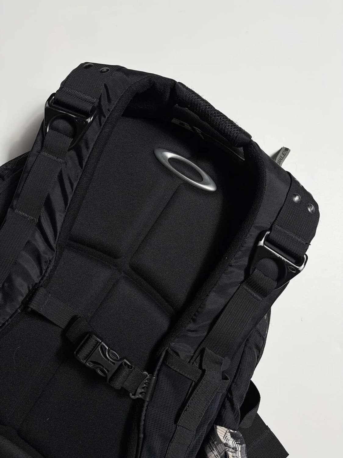 오클리 OAKLEY 00's 고프코어 아이콘 3.0 백팩 PR2310 상품이미지8