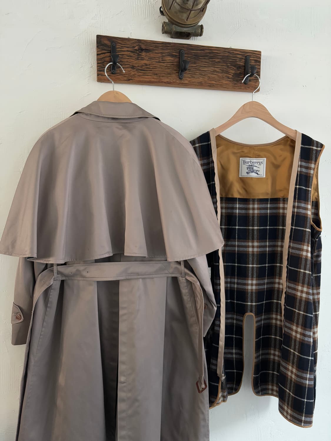 Burberry 버버리 퍼플베이지 케이프 코트 상품이미지8