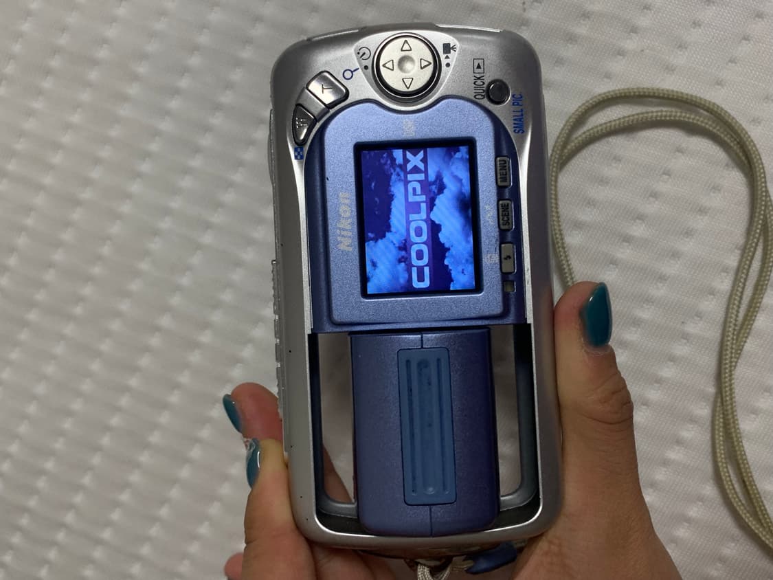 니콘 쿨픽스 2500 nikon coolpix 2500 황조지디카 상품이미지2