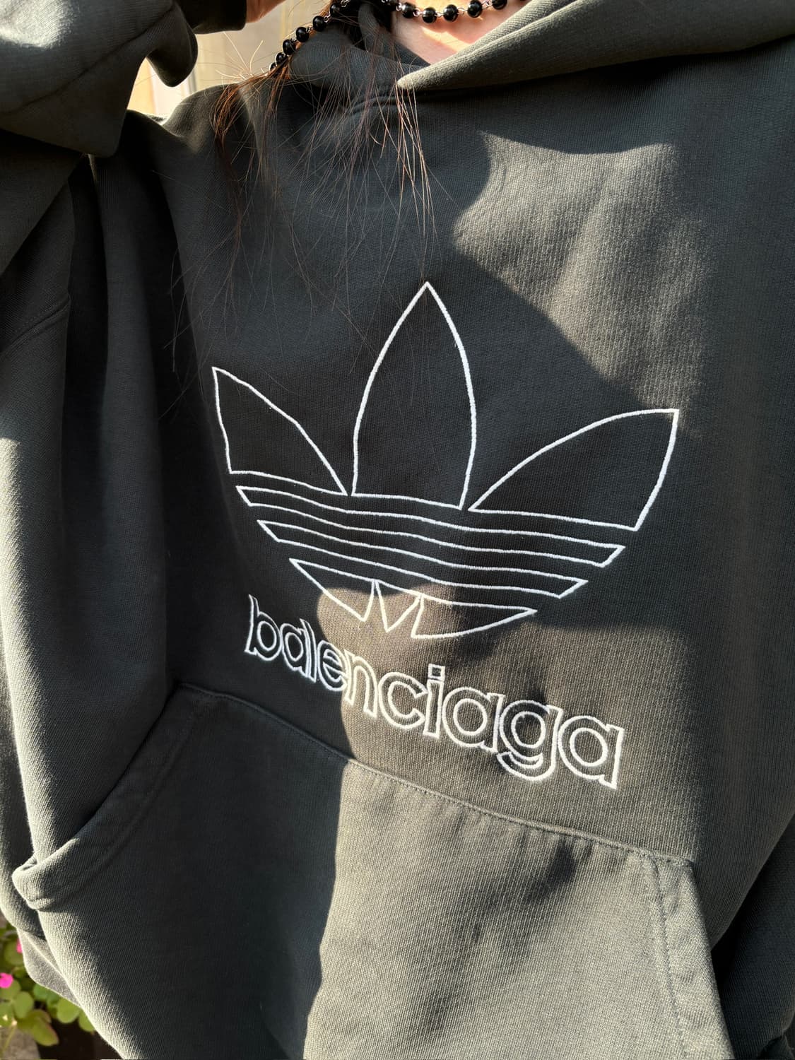 BALENCIAGA X ADIDAS 다크그린 오버사이즈 후디 상품이미지2