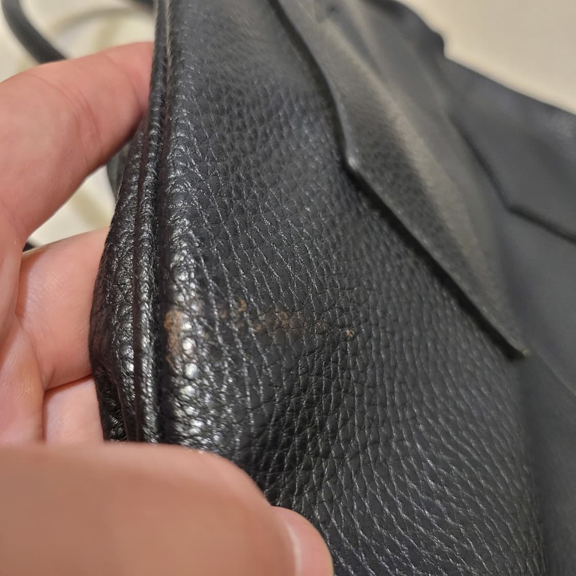 비비안웨스트우드 펀칭로고 토트백 상품이미지8