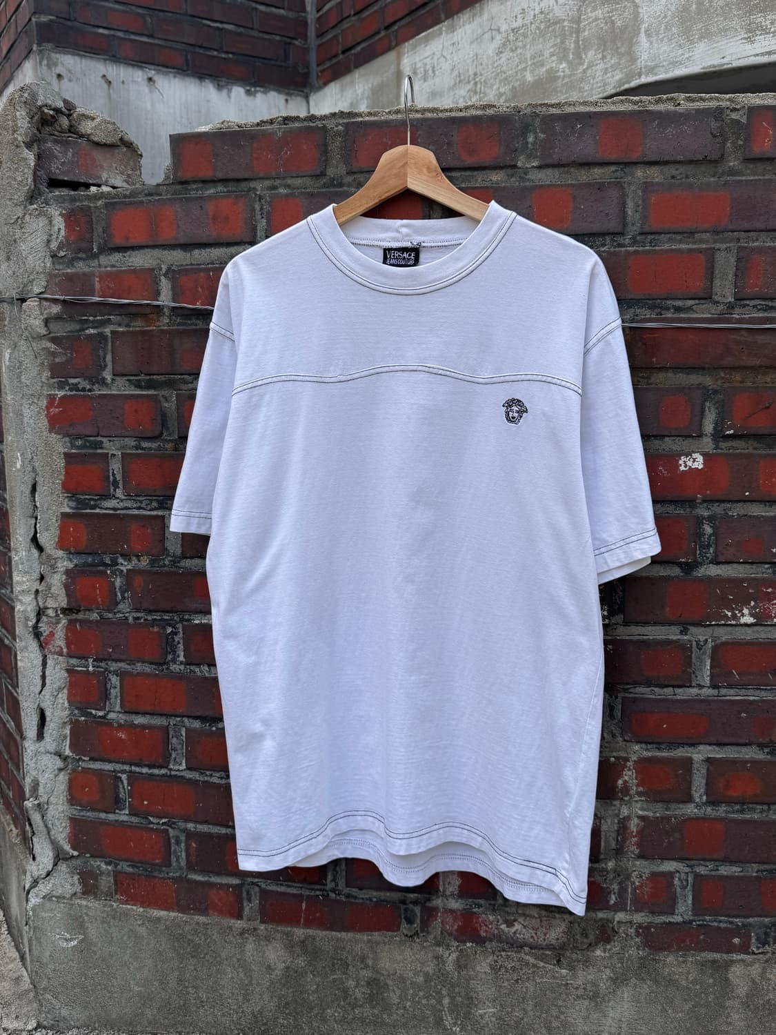 베르사체 진스꾸뛰르 반팔티셔츠  상품이미지1