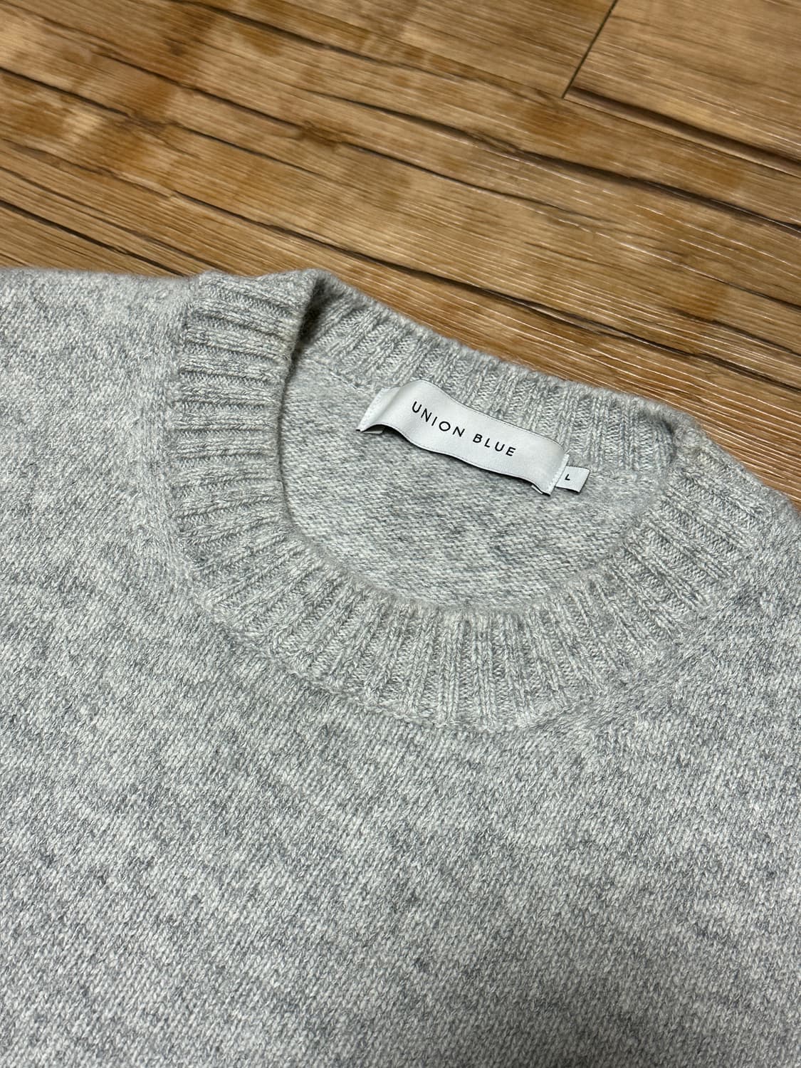 유니온블루 캐시미어 울 크루넥 니트 멜란지 그레이 L사이즈 판매 상품이미지4