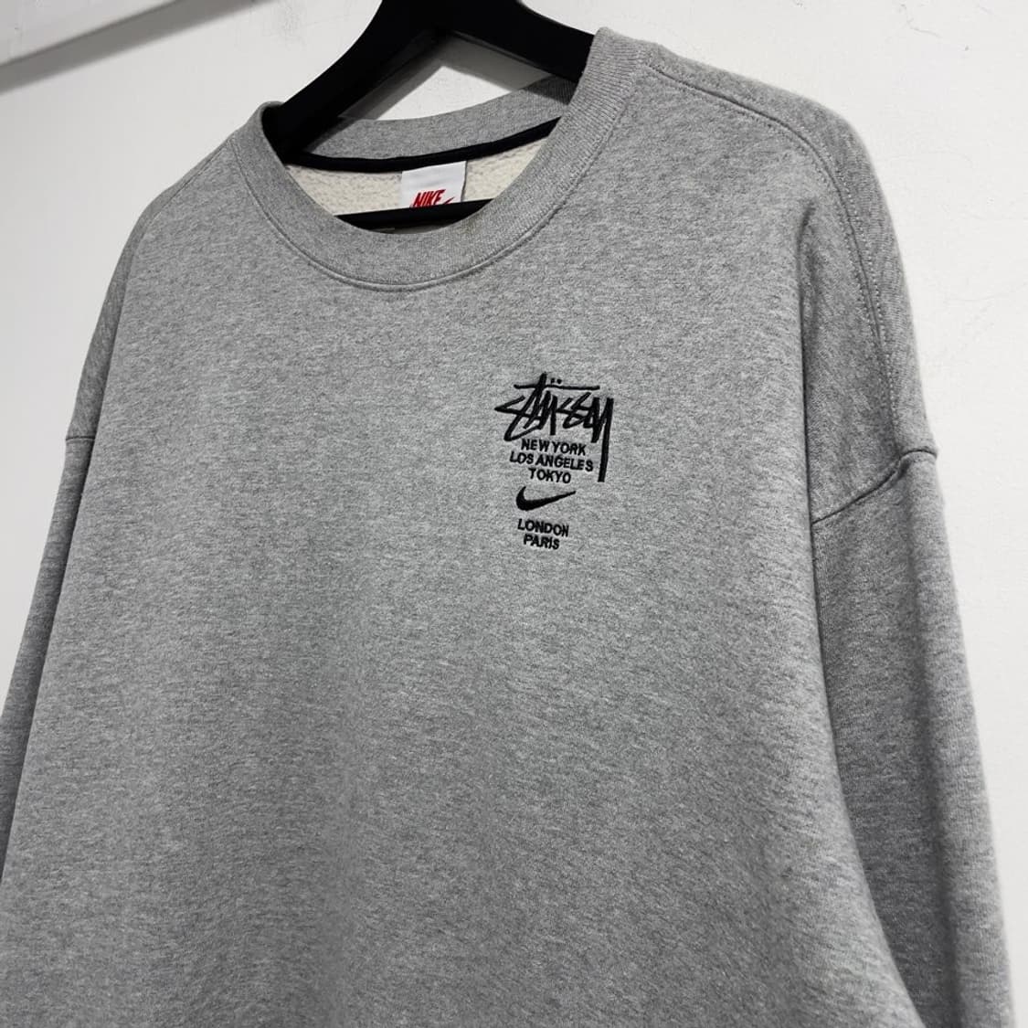 나이키x스투시 맨투맨 상품이미지4